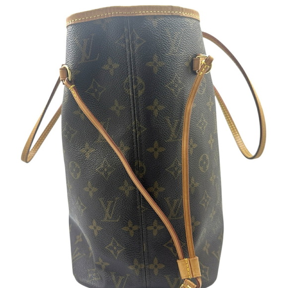 LOUIS VUITTON Brown Monogram Neverfull MM Tote Bag - Picture 3 of 15